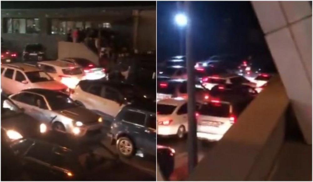 Rușii încearcă prin orice mijloace să fugă de războiul lui Putin. Cozi de mașini la granițe, bilete de avion epuizate